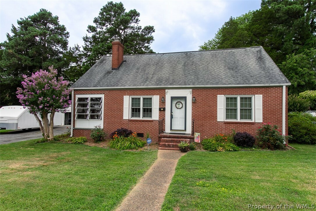 Property Photo:  106 Wickre Street  VA 23185 