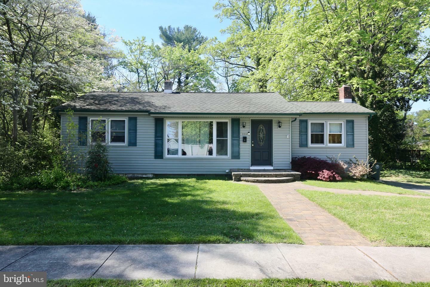 Property Photo:  304 Villanova Road  NJ 08028 