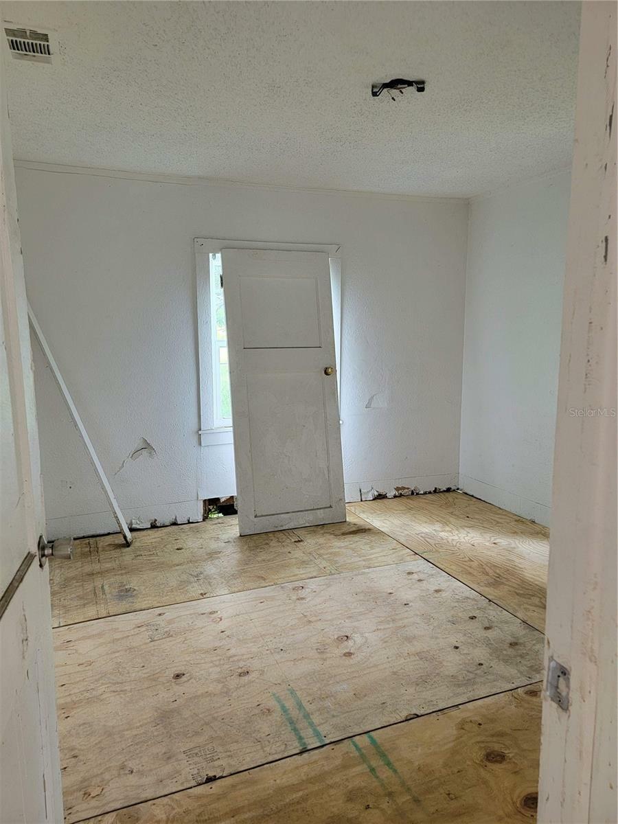 Property Photo:  176 Campus View Drive  FL 32810 