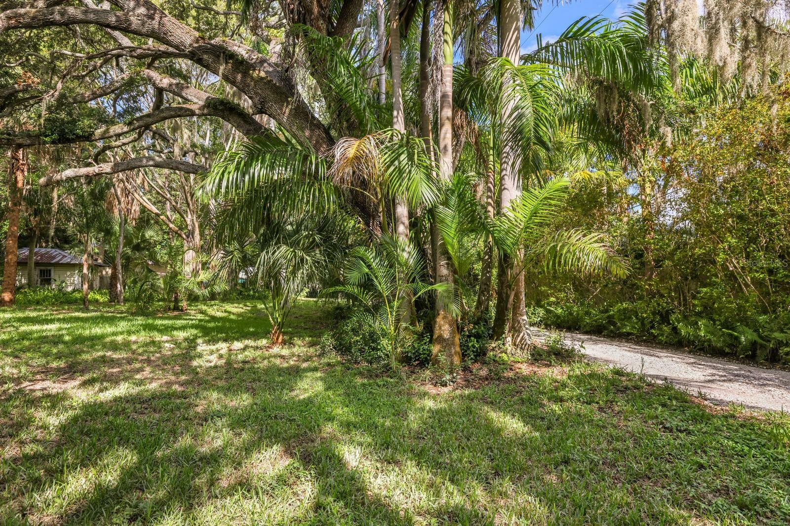 Property Photo:  3301 Bay Shore Road  FL 34234 