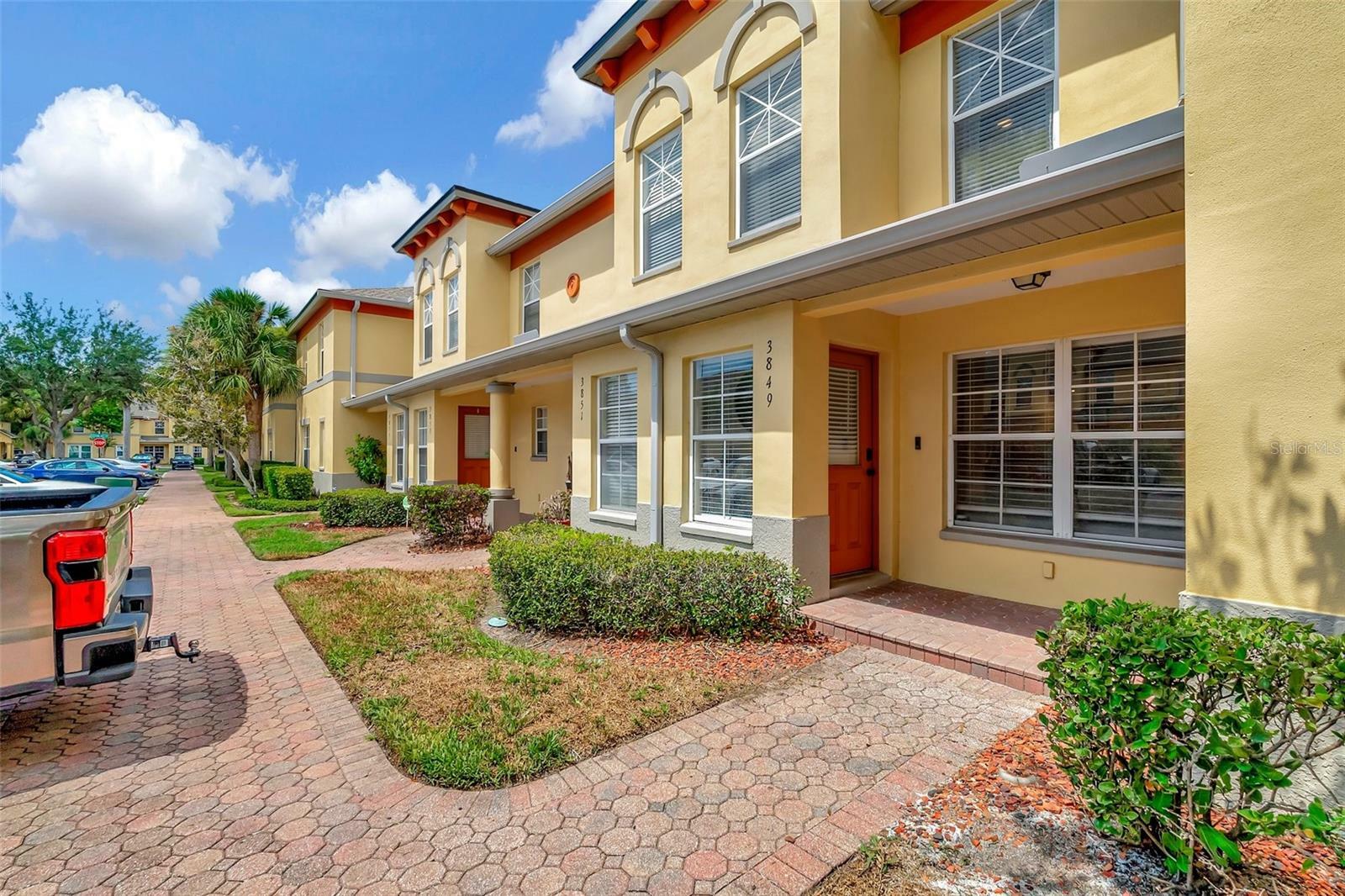 Property Photo:  3849 Island Way  FL 33705 