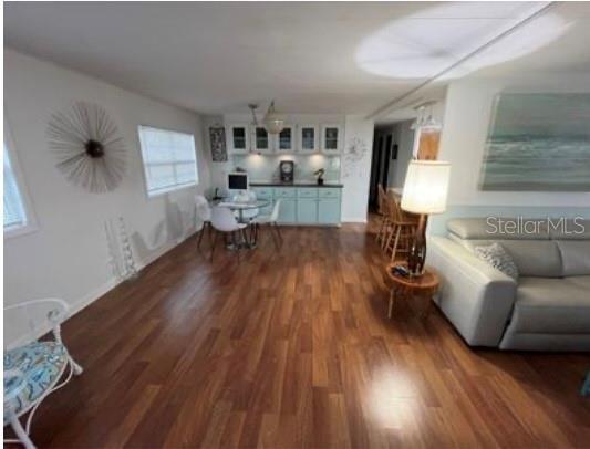 Property Photo: 5720 Hyacinth Road FL 34293