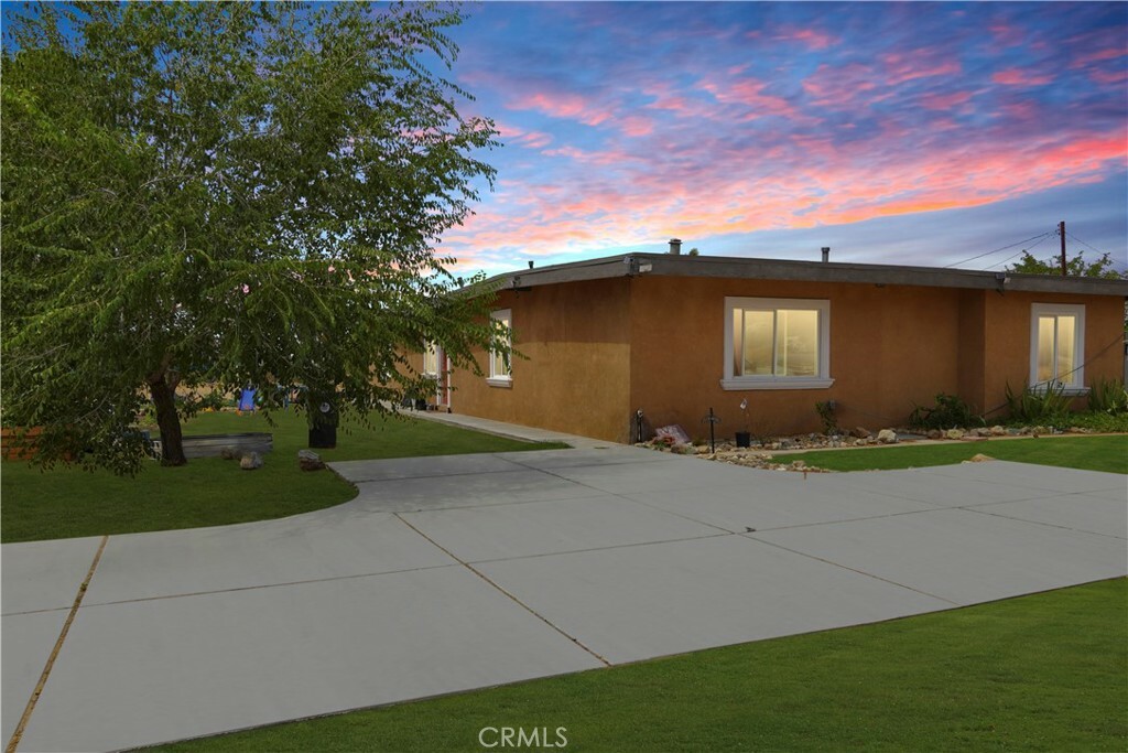 Property Photo:  16762 Century Plant Road  CA 92307 