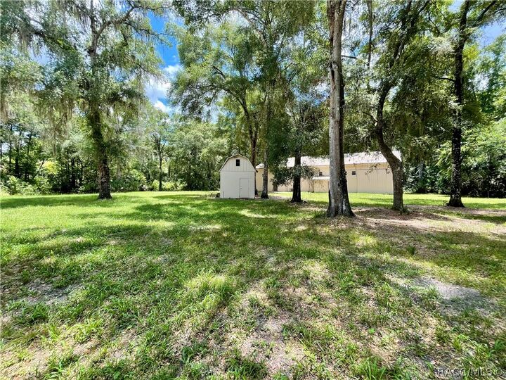 Property Photo: 9215 E Roan Lane FL 34450