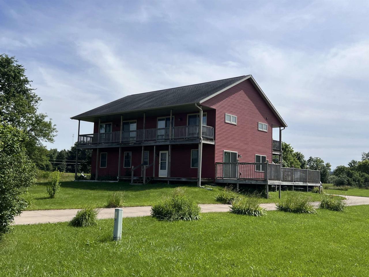 Property Photo:  563 West Turner Avenue  WI 54664 