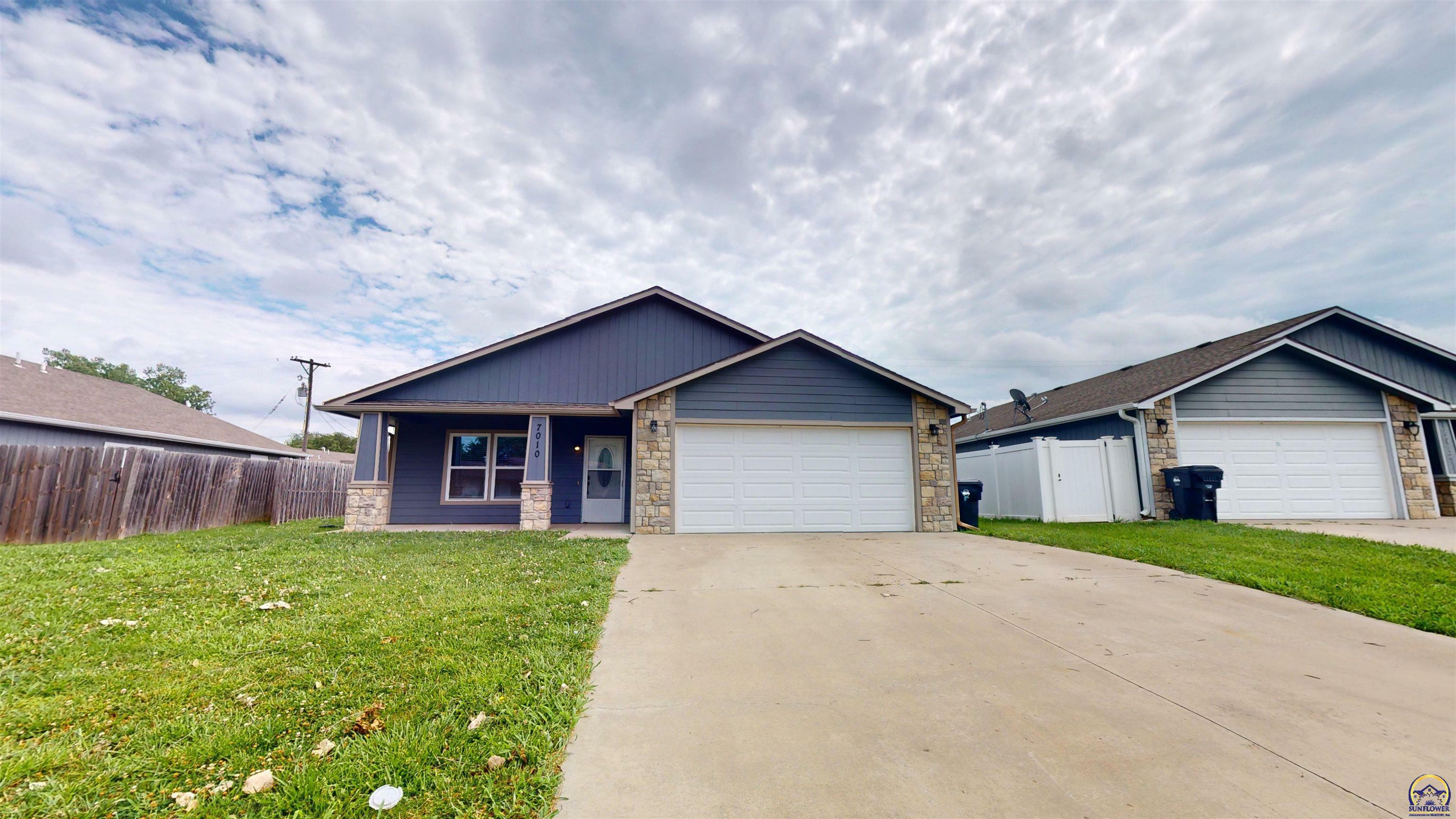 Property Photo:  7010 SW Wheatfield Ln  KS 66619 