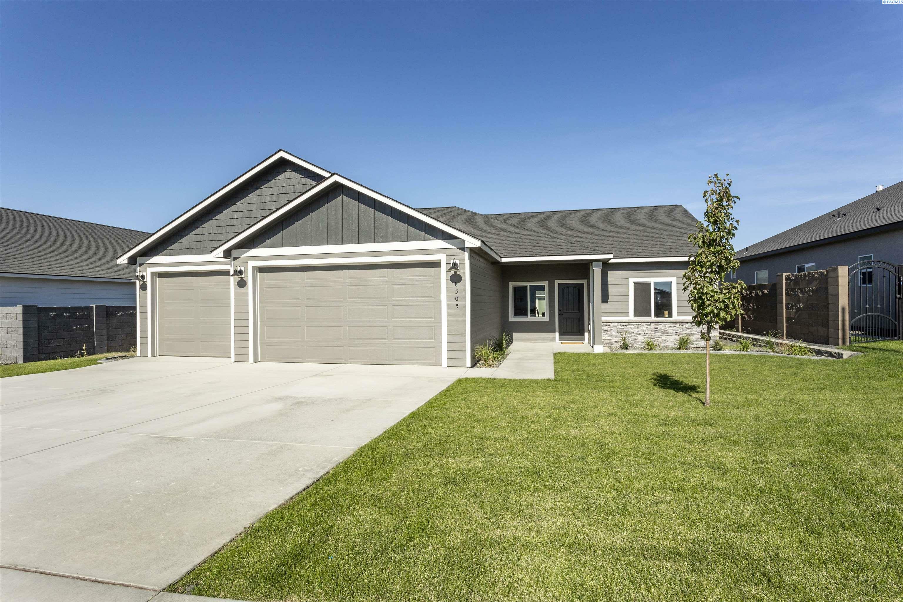 Property Photo:  8505 Ashen Drive  WA 99301 