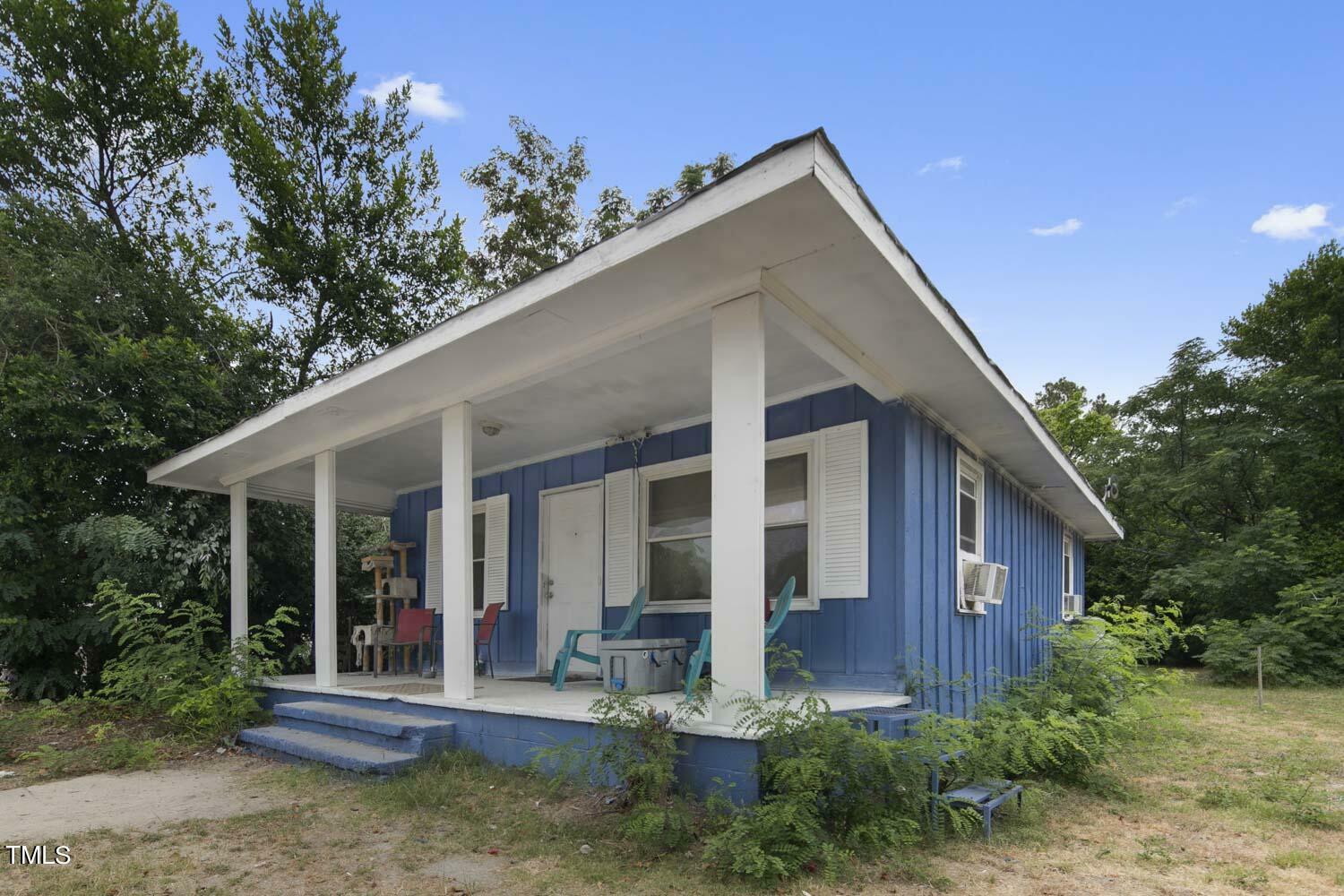 Property Photo:  122 S 5th Street  NC 28390 