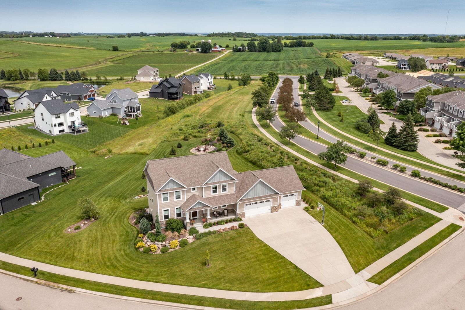 Property Photo: 920 Southwell Enclave NE MN 55920