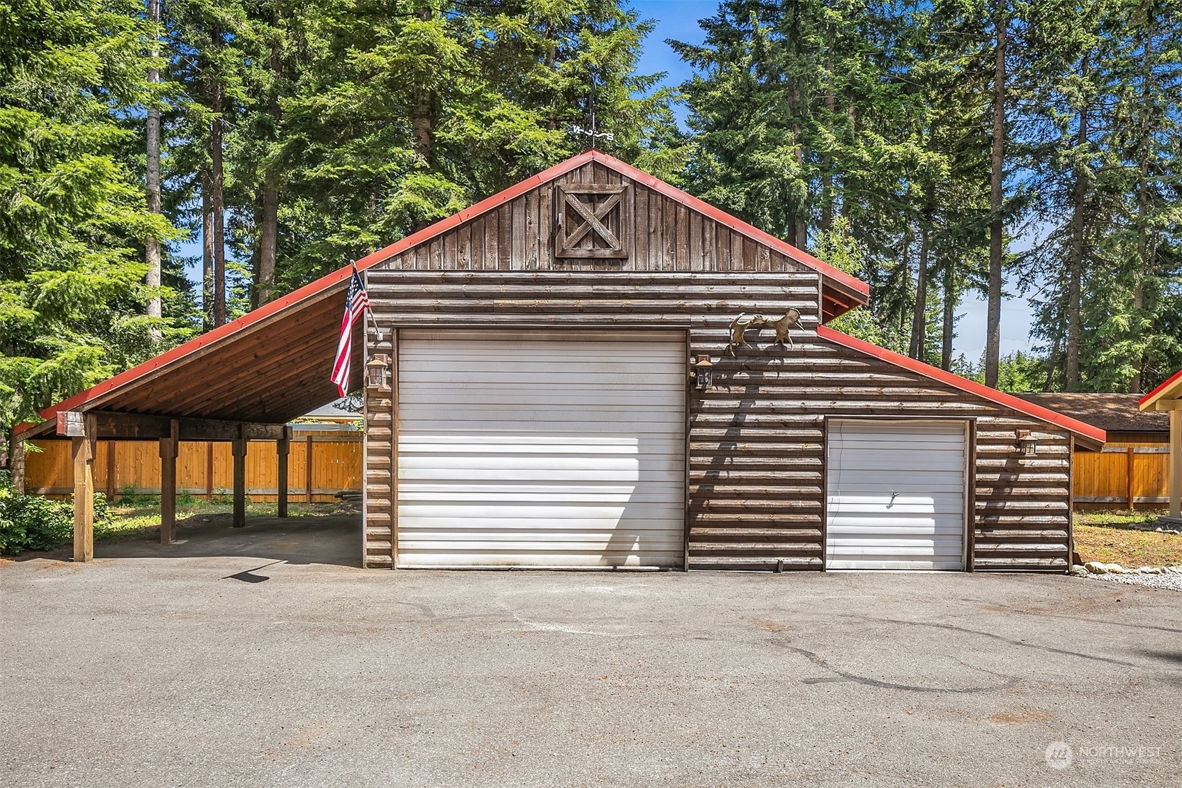 Property Photo:  1143 Oakmont Drive  WA 98922 