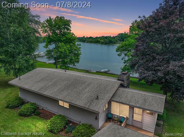 Property Photo: 9550 Sashabaw Road MI 48348