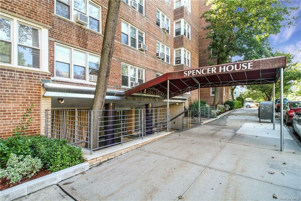 4380 Vireo Avenue 3D  Bronx NY 10470 photo