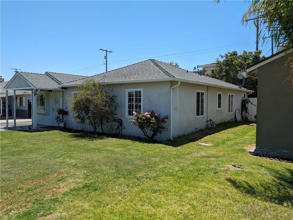 Property Photo:  1134 W 210th St  CA 90502 