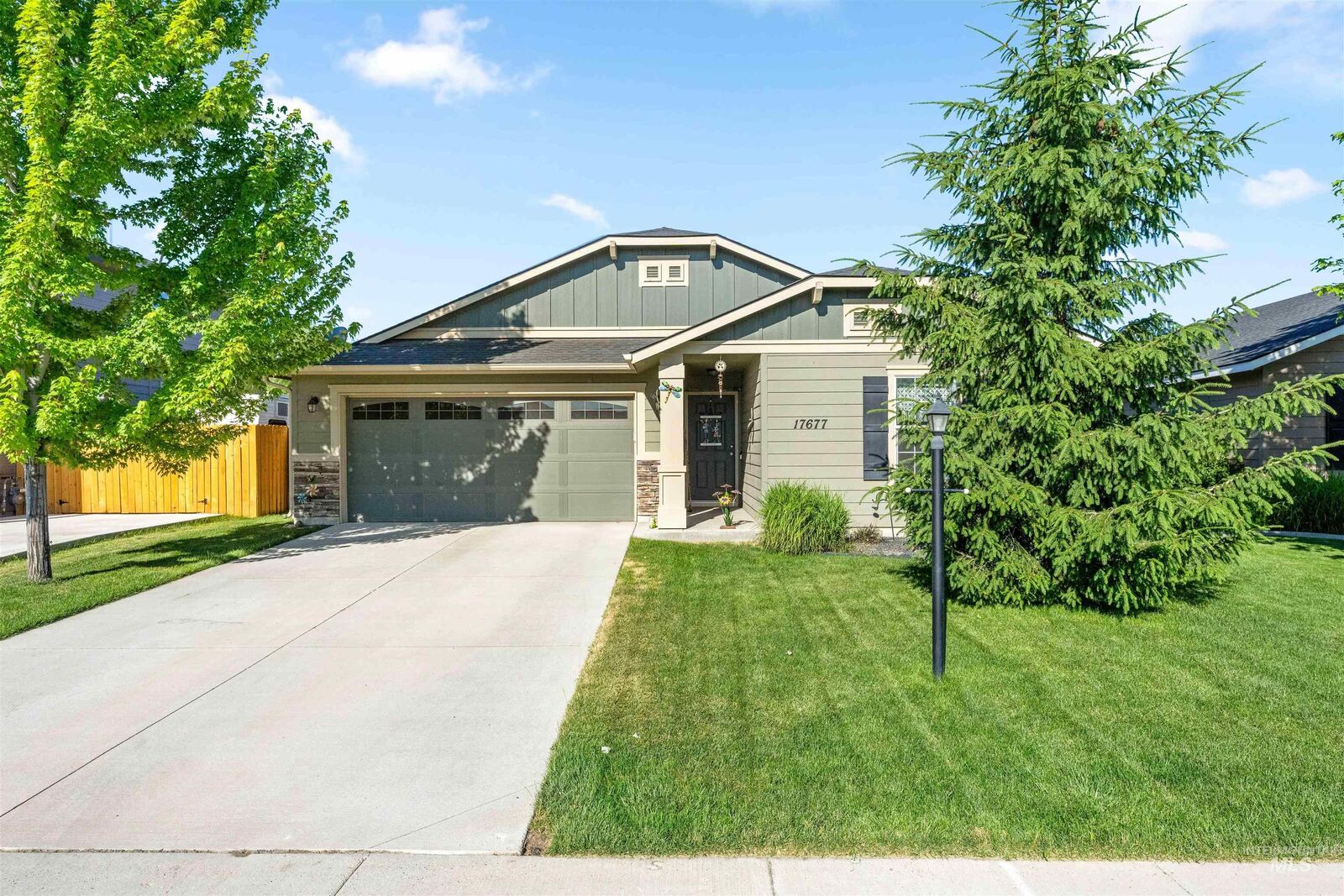 Property Photo:  17677 Mesa Springs Ave  ID 83687 