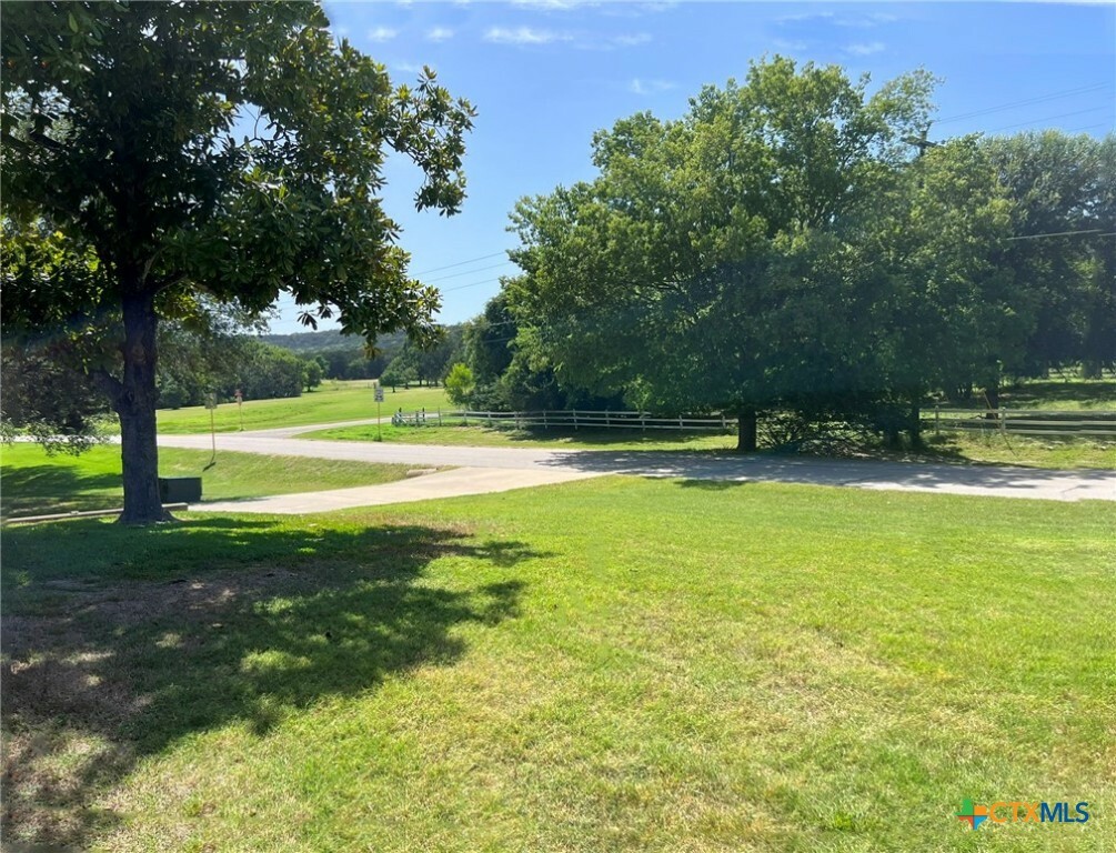 Property Photo:  3402 Oakridge Boulevard  TX 76548 