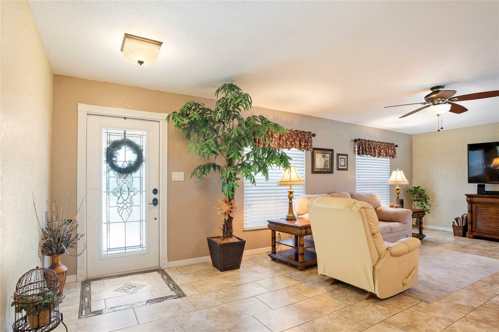 Property Photo:  510 Spring Lake Boulevard NW  FL 33952 