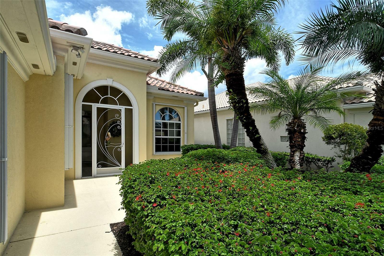 Property Photo:  5673 Octonia Place  FL 34238 