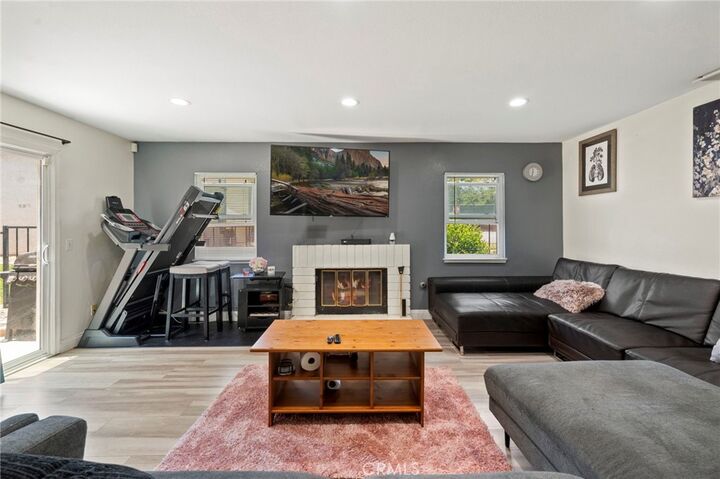 Property Photo:  4842 Village Green Way  CA 92407 