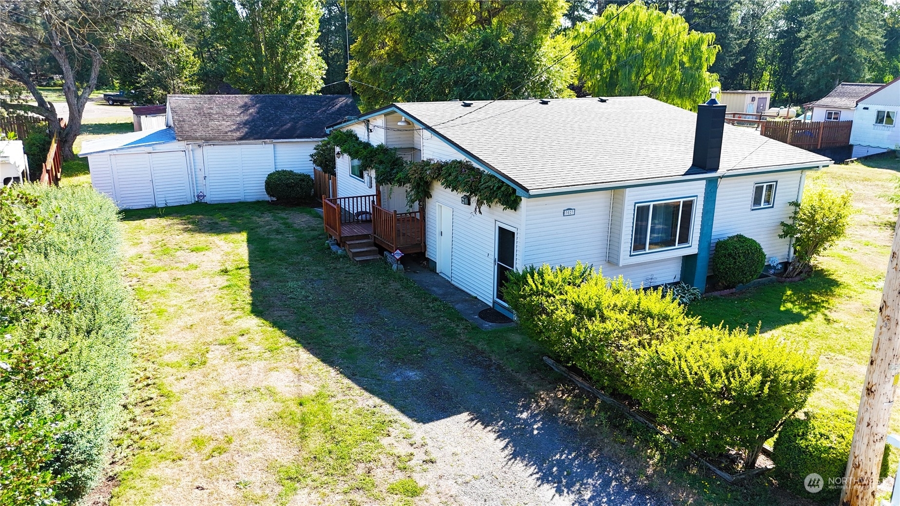 Property Photo:  3027 Main Street  WA 98240 