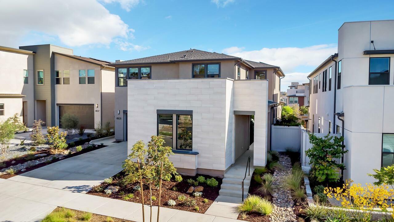 Property Photo: 8105 Denali Dr CA 92126
