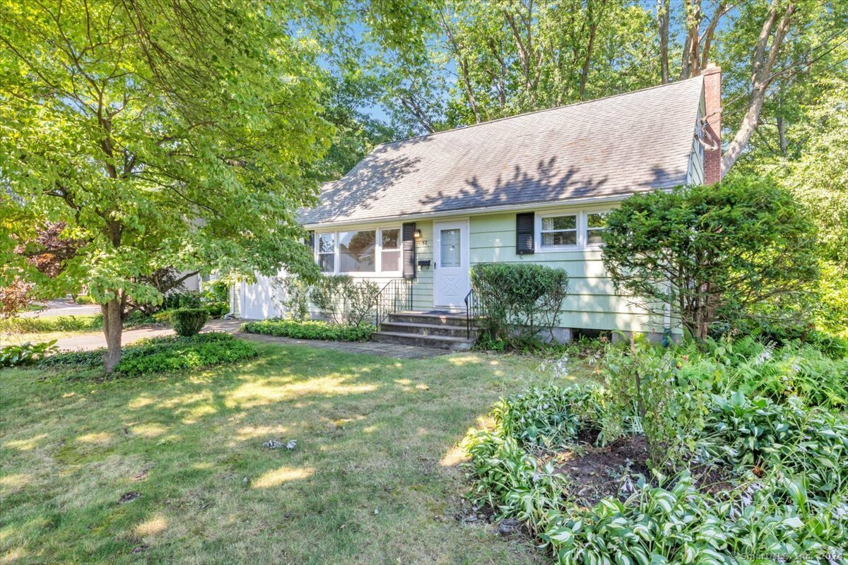 Property Photo:  37 Burnham Drive  CT 06110 