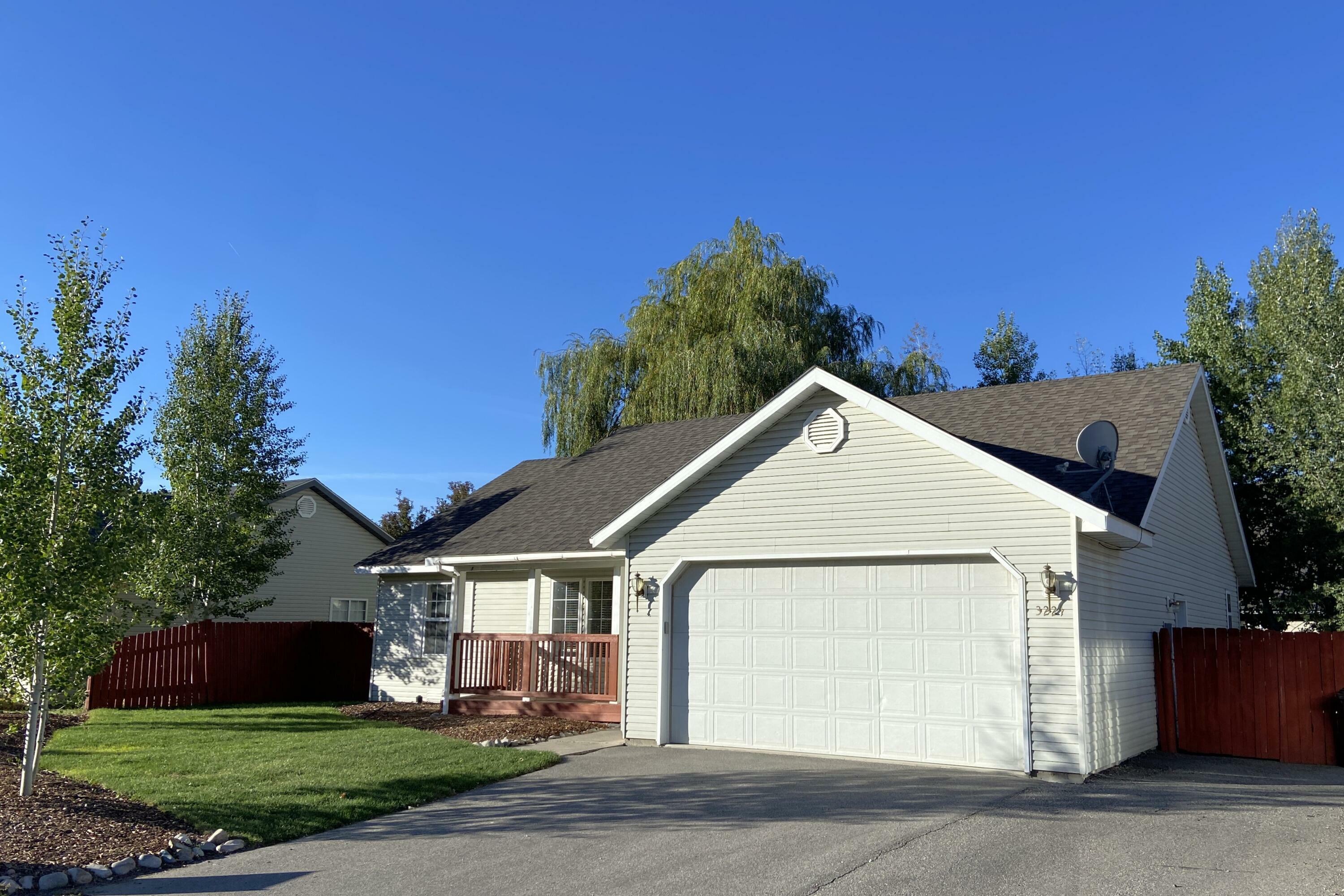 Property Photo:  3221 Mountain Ash Drive Dr  ID 83333 