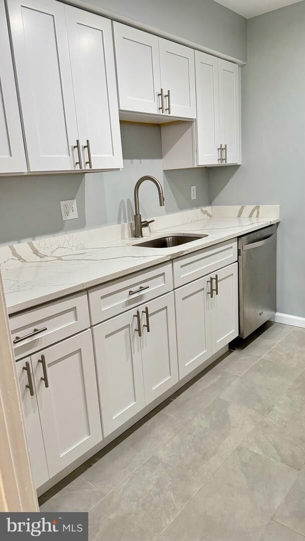 Property Photo:  3010 New Oak Lane  MD 20716 