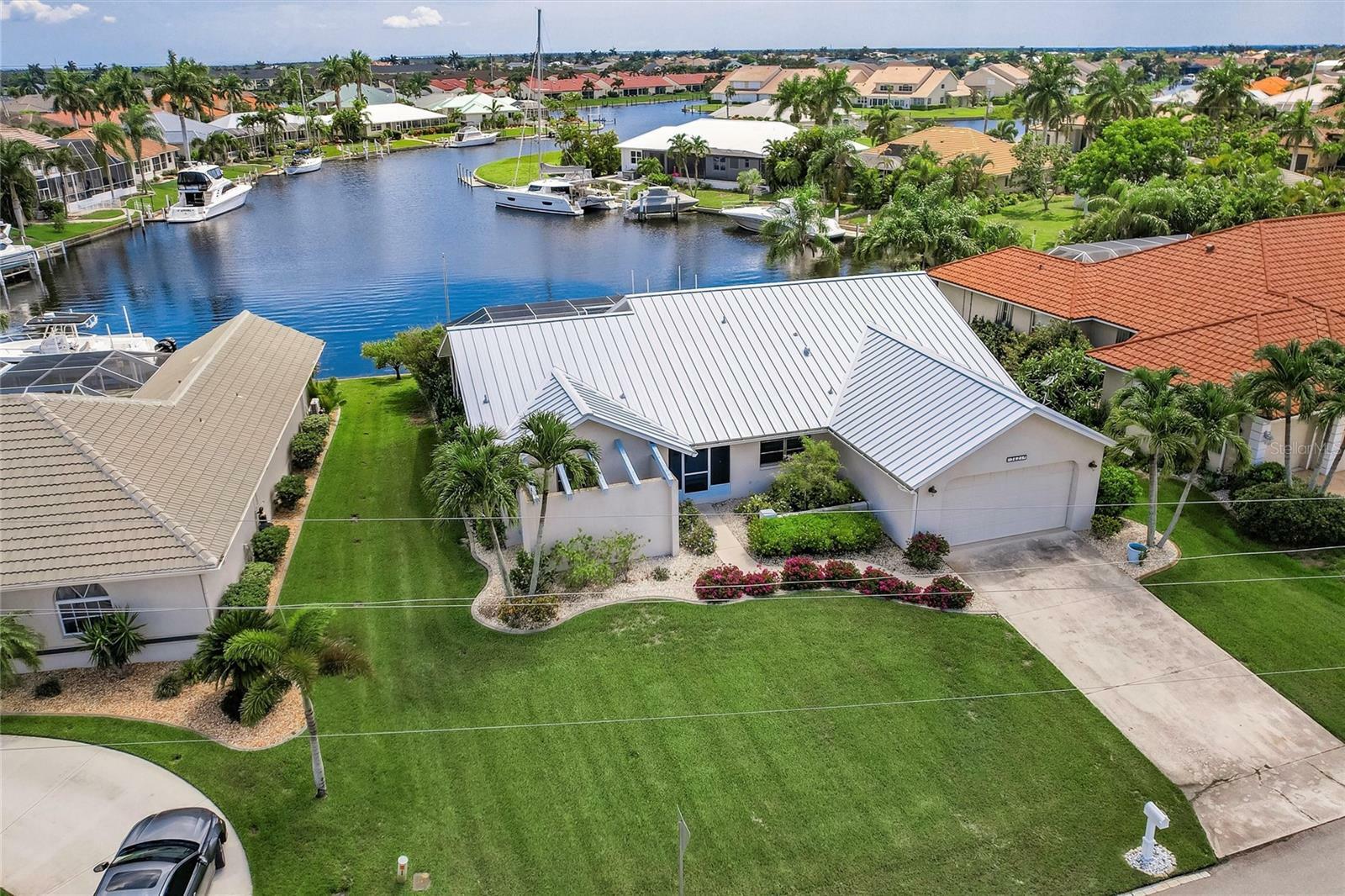 Property Photo: 3621 Whippoorwill Boulevard FL 33950