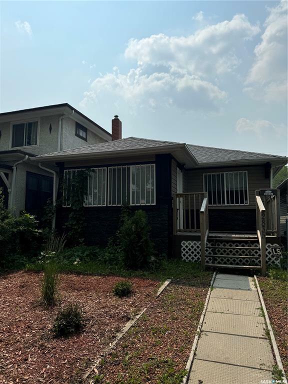 Photo de la propriété:  2835 Dewdney Avenue  SK S4T 0X8 