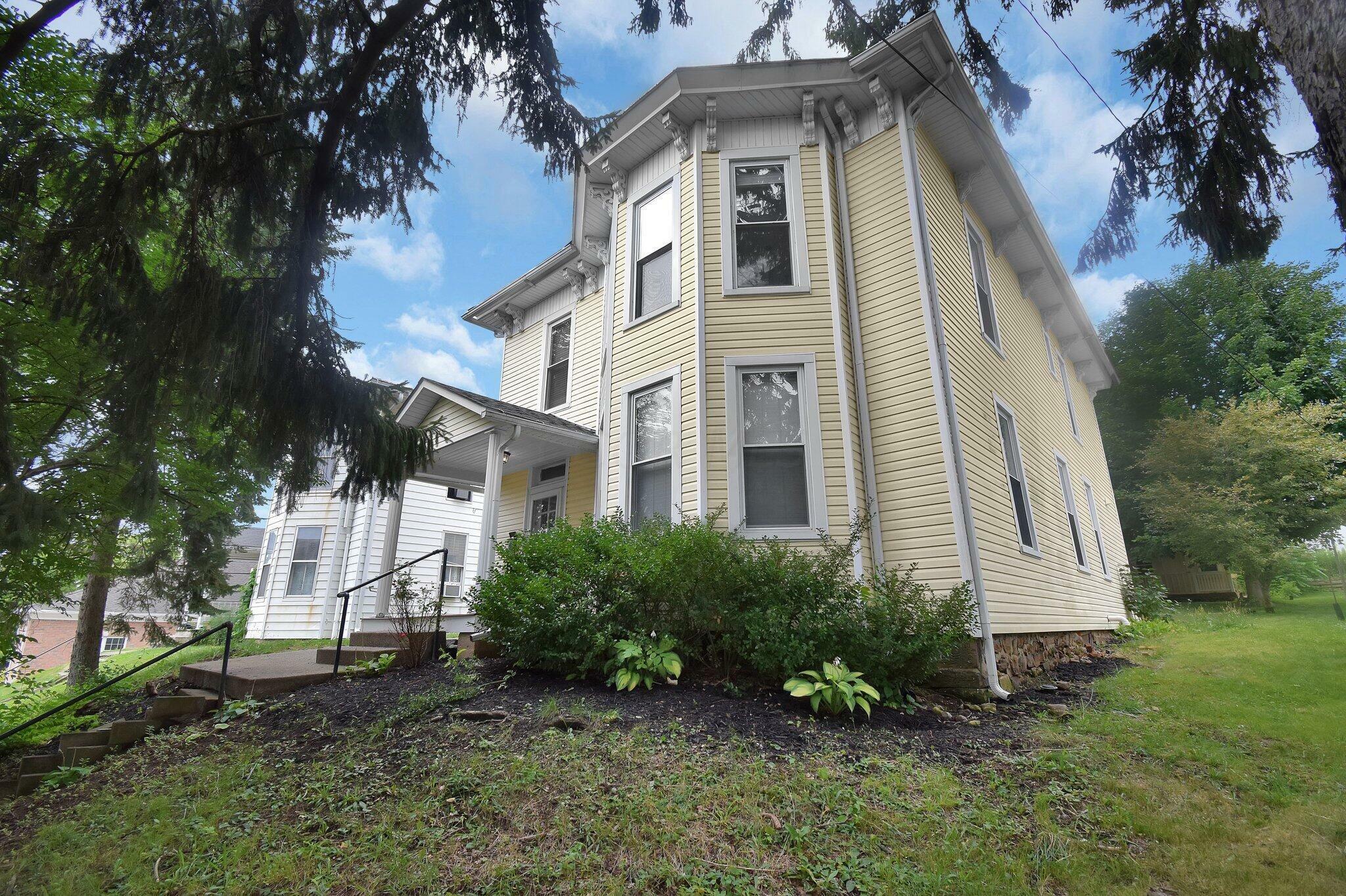 Property Photo:  107 E Vine Street  OH 43050 