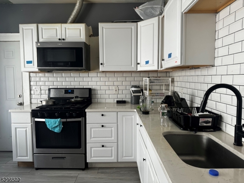 Property Photo:  294 N Center St  NJ 07050 