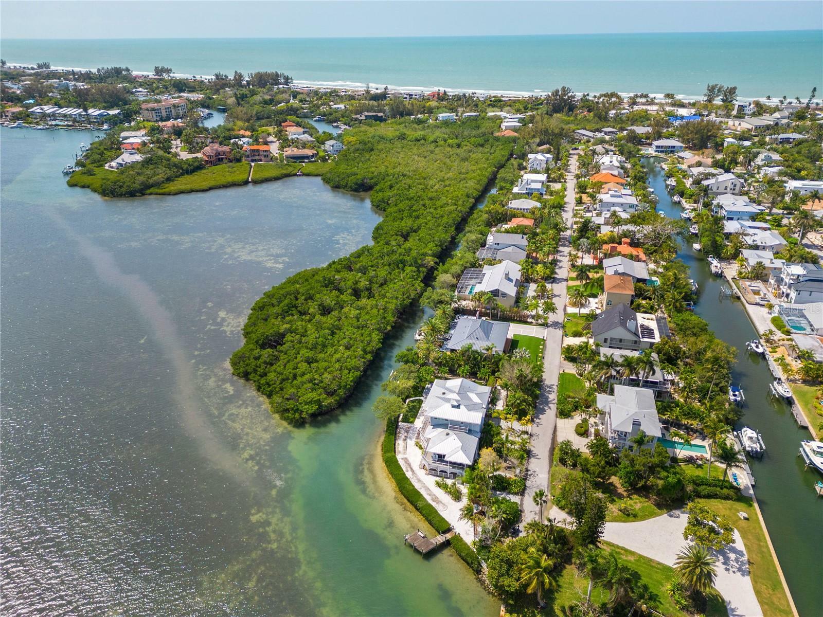 Property Photo: 750 Penfield Street FL 34228