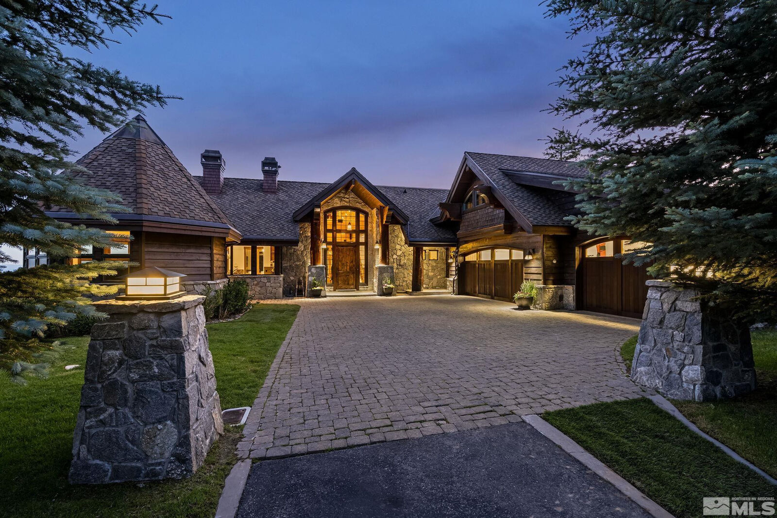 Property Photo: 797 Ida Court NV 89451