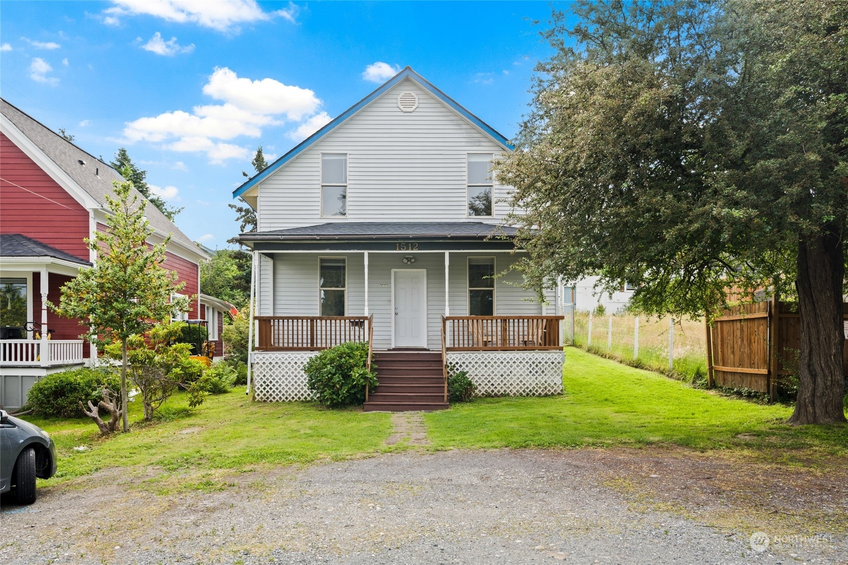 Property Photo:  1512 Franklin Street  WA 98225 