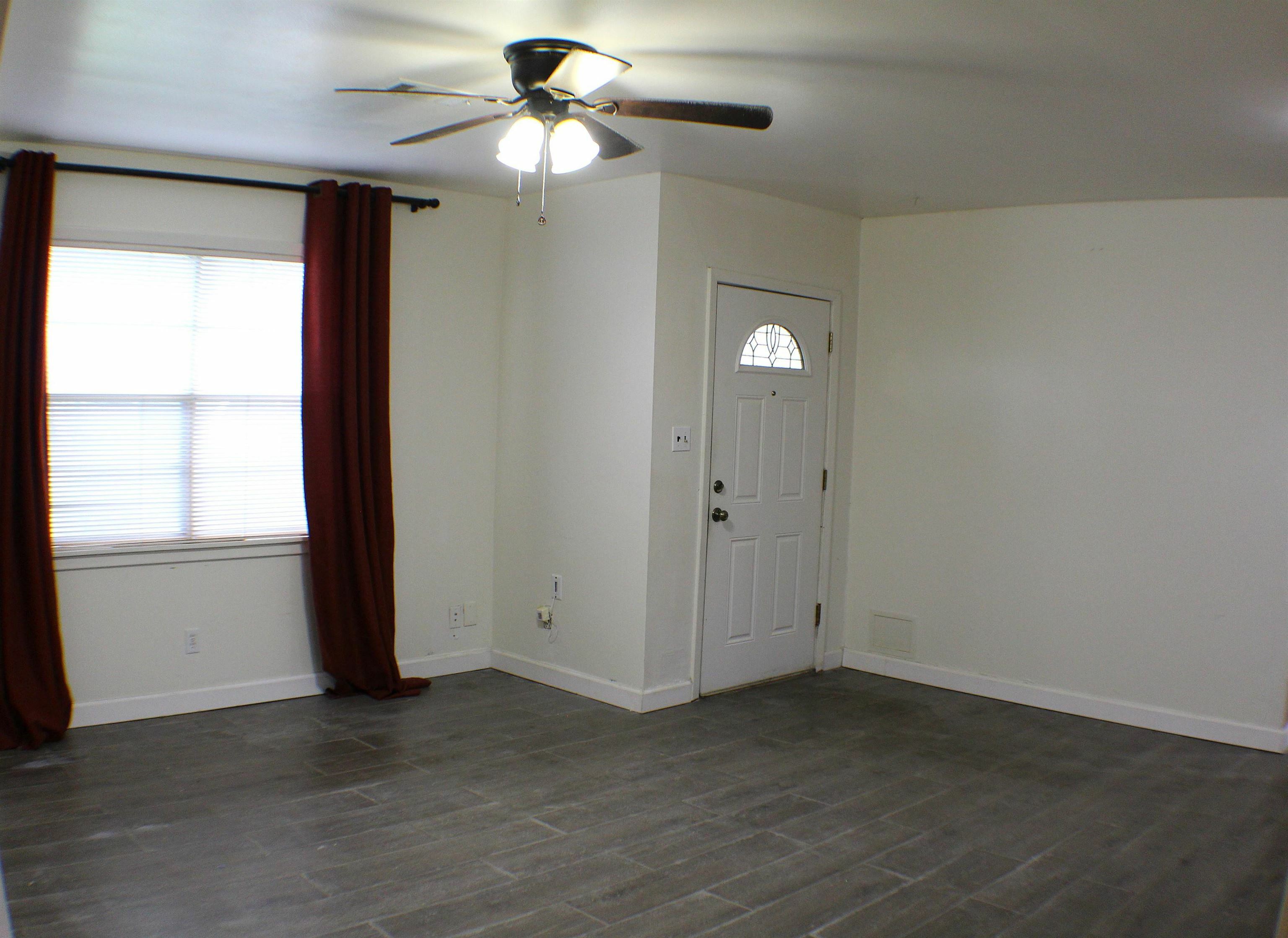 Property Photo:  722 Atlanta Ave.  TX 77627 