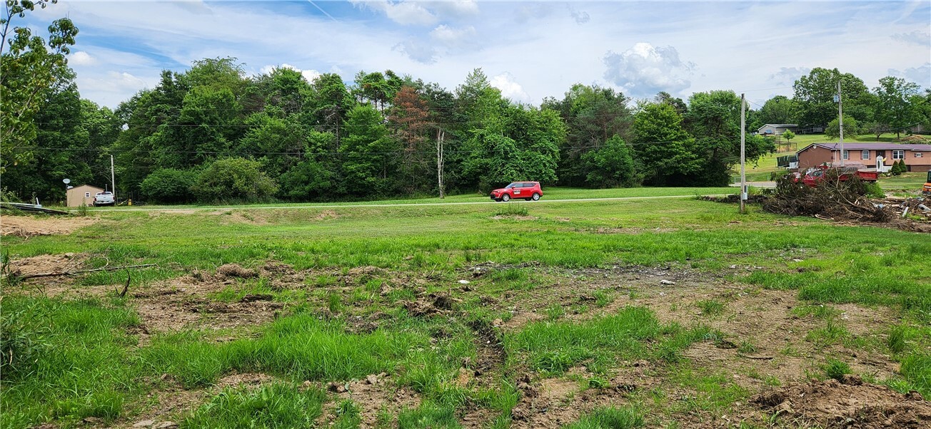 Property Photo:  971 Rayne Church Rd  PA 15701 