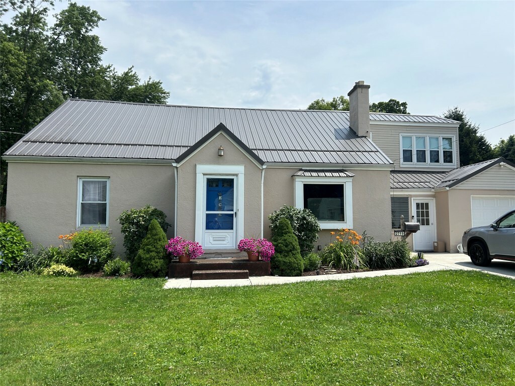 Property Photo:  2719 Atlantic Avenue  PA 16506 