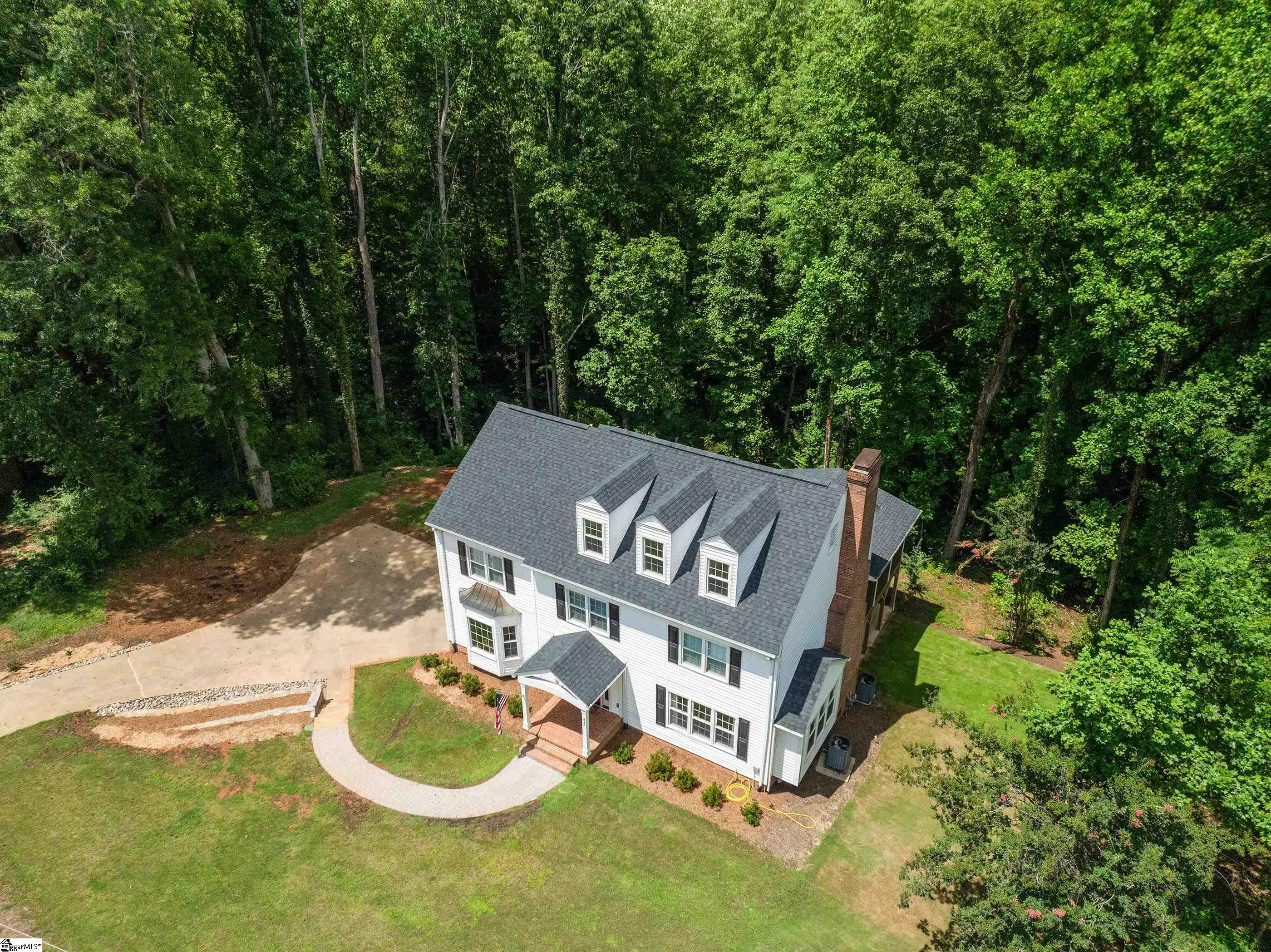 Property Photo:  312 Heathwood Lane  SC 29640 