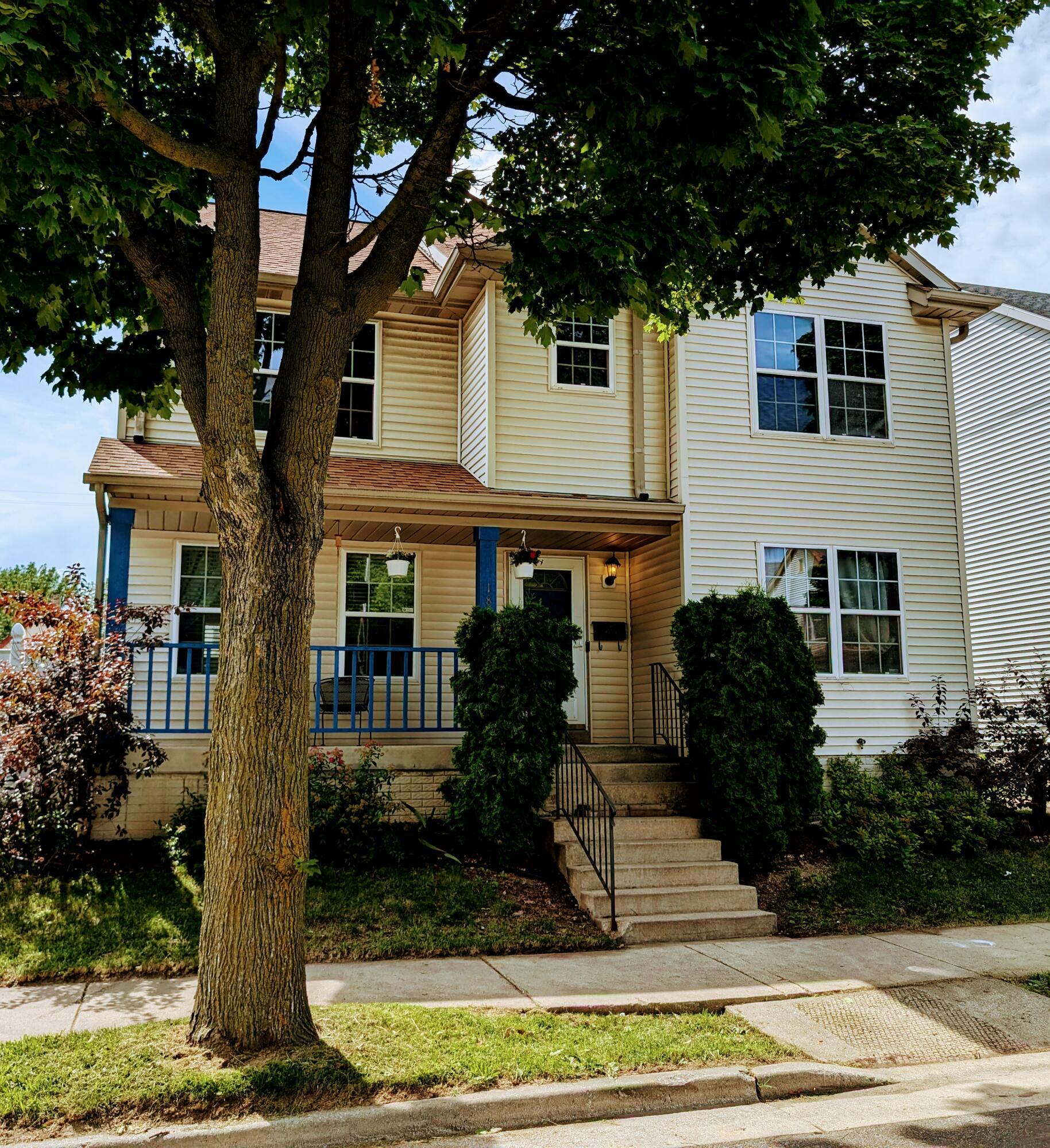 Property Photo:  1807 N 22nd St  WI 53205 