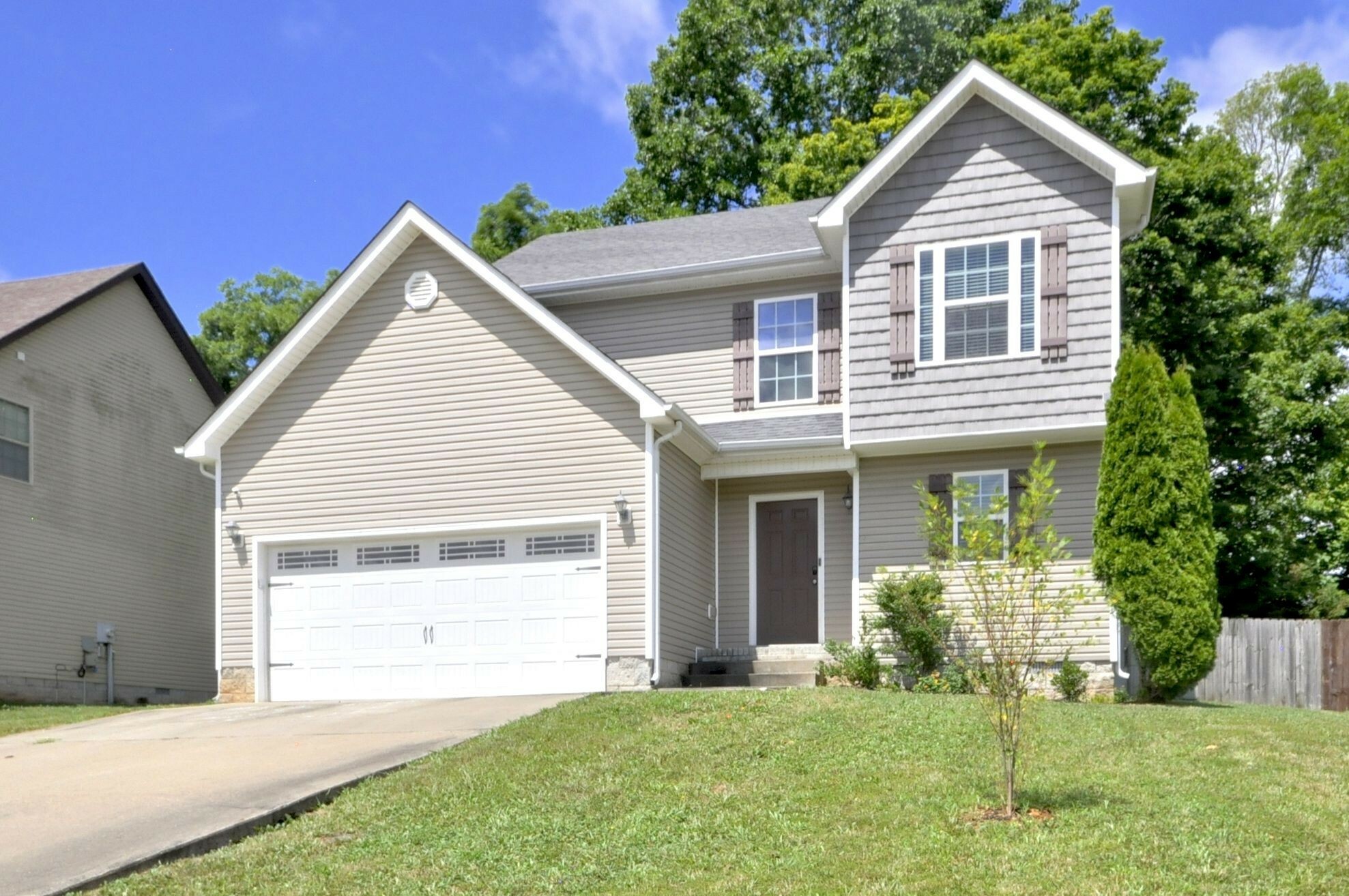 Property Photo:  1212 Morstead Dr  TN 37042 