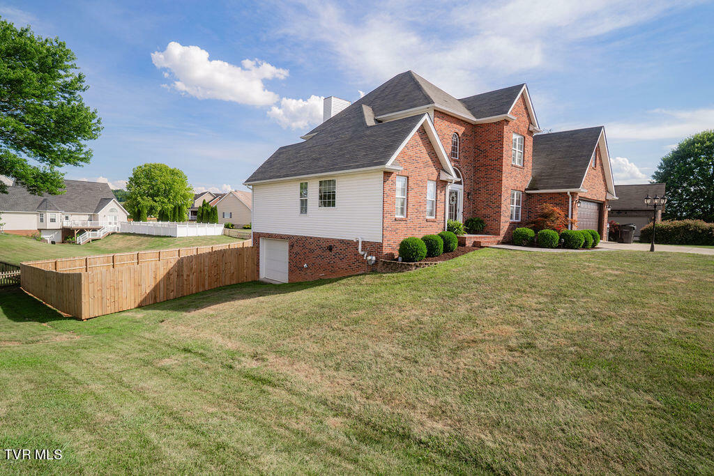 Property Photo:  125 Charlton Court  TN 37618 