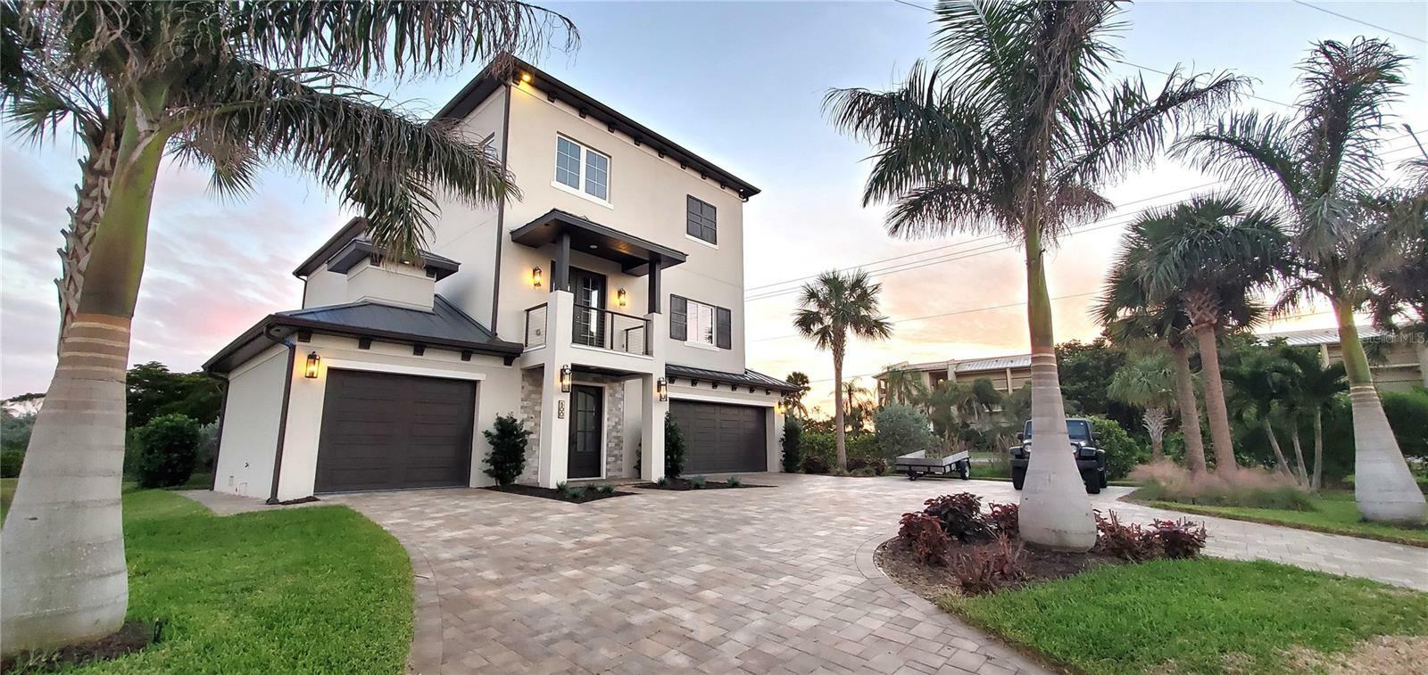 Property Photo: 500 Buttonwood Drive FL 34228