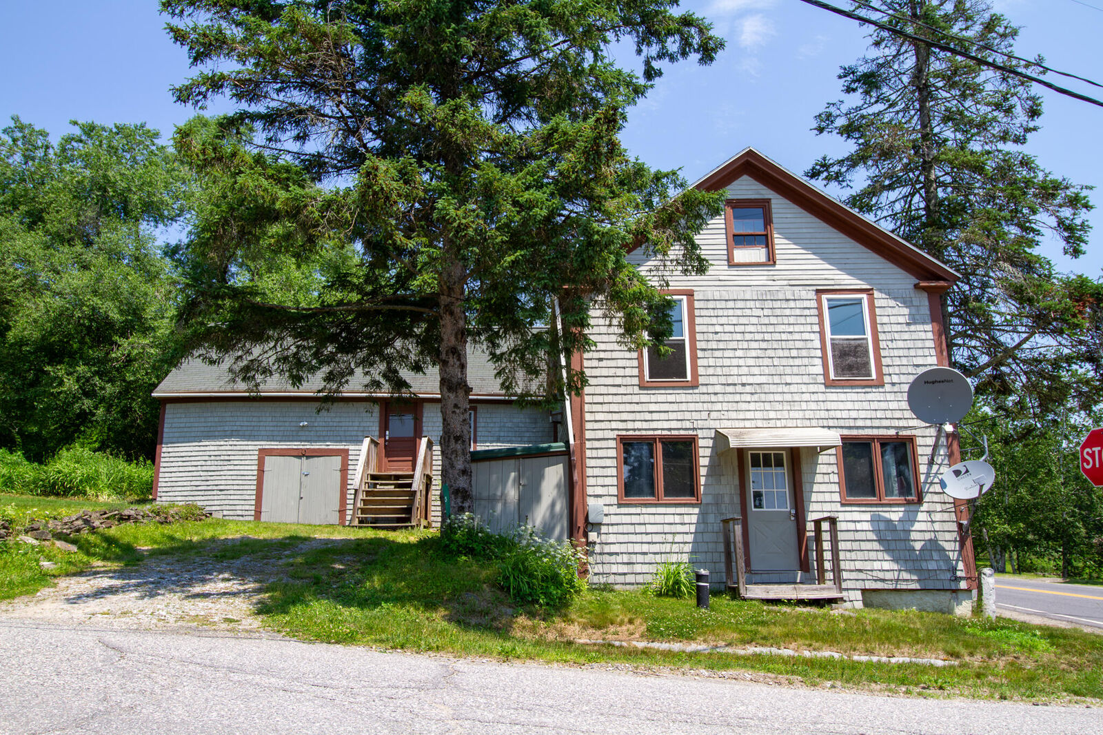 Property Photo:  3 Town Hill Road  ME 04862 