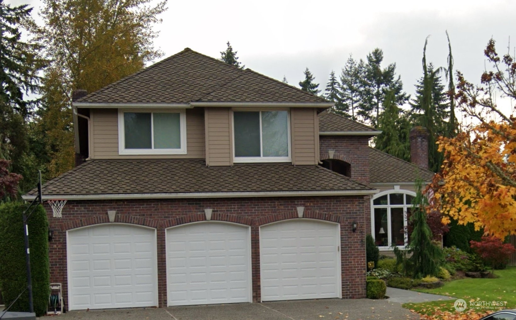 Property Photo:  20749 SE 3rd Way  WA 98074 