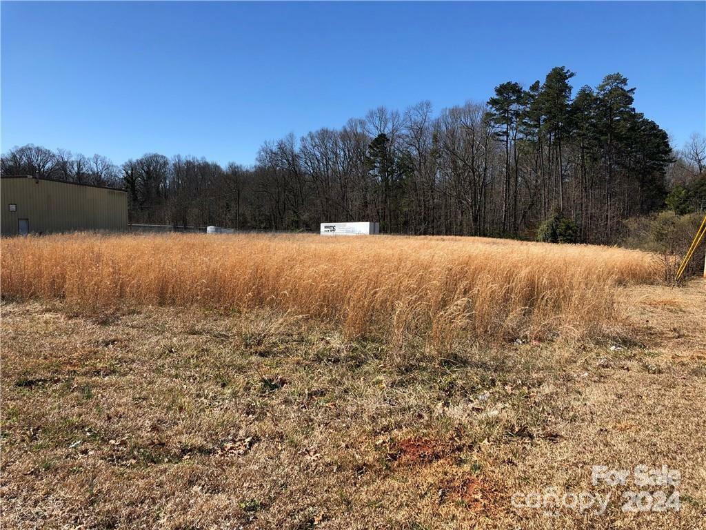 Property Photo: 710 York Road NC 28086