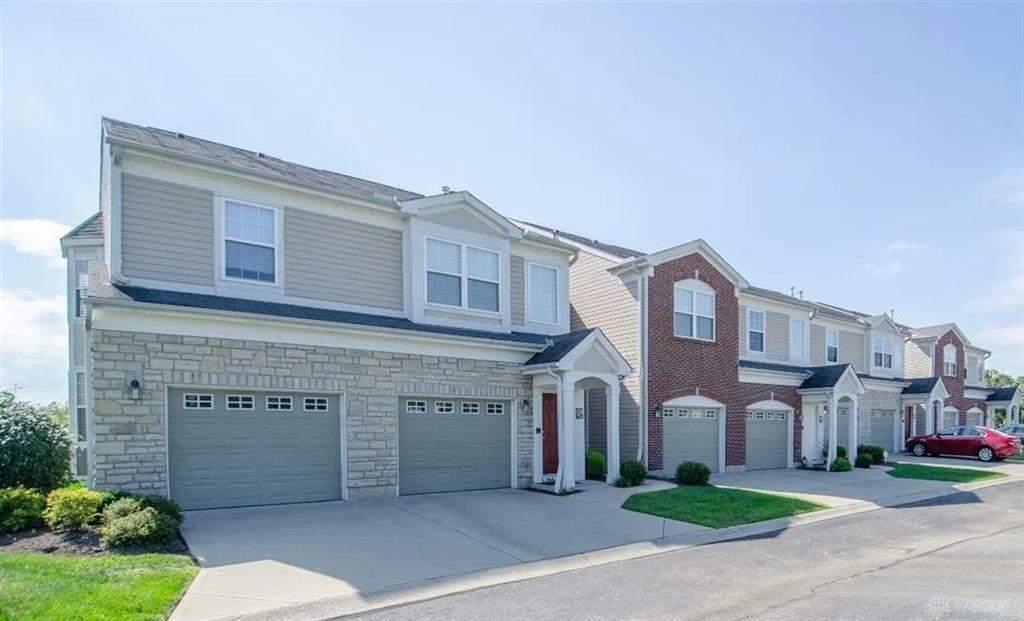 Property Photo: 2427 Elderberry Court 19B OH 45239