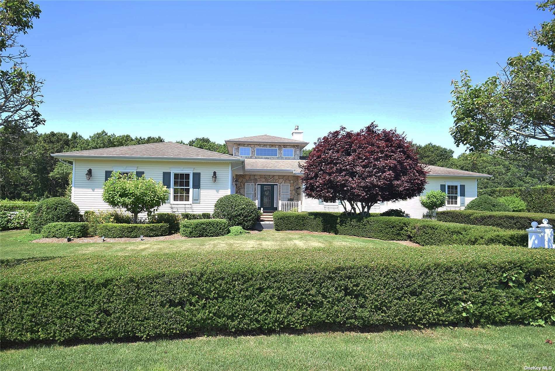 Property Photo:  32 Sycamore Drive  NY 11940 