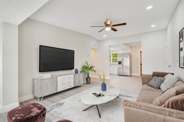 Property Photo:  380 Hibiscus Road  FL 32707 