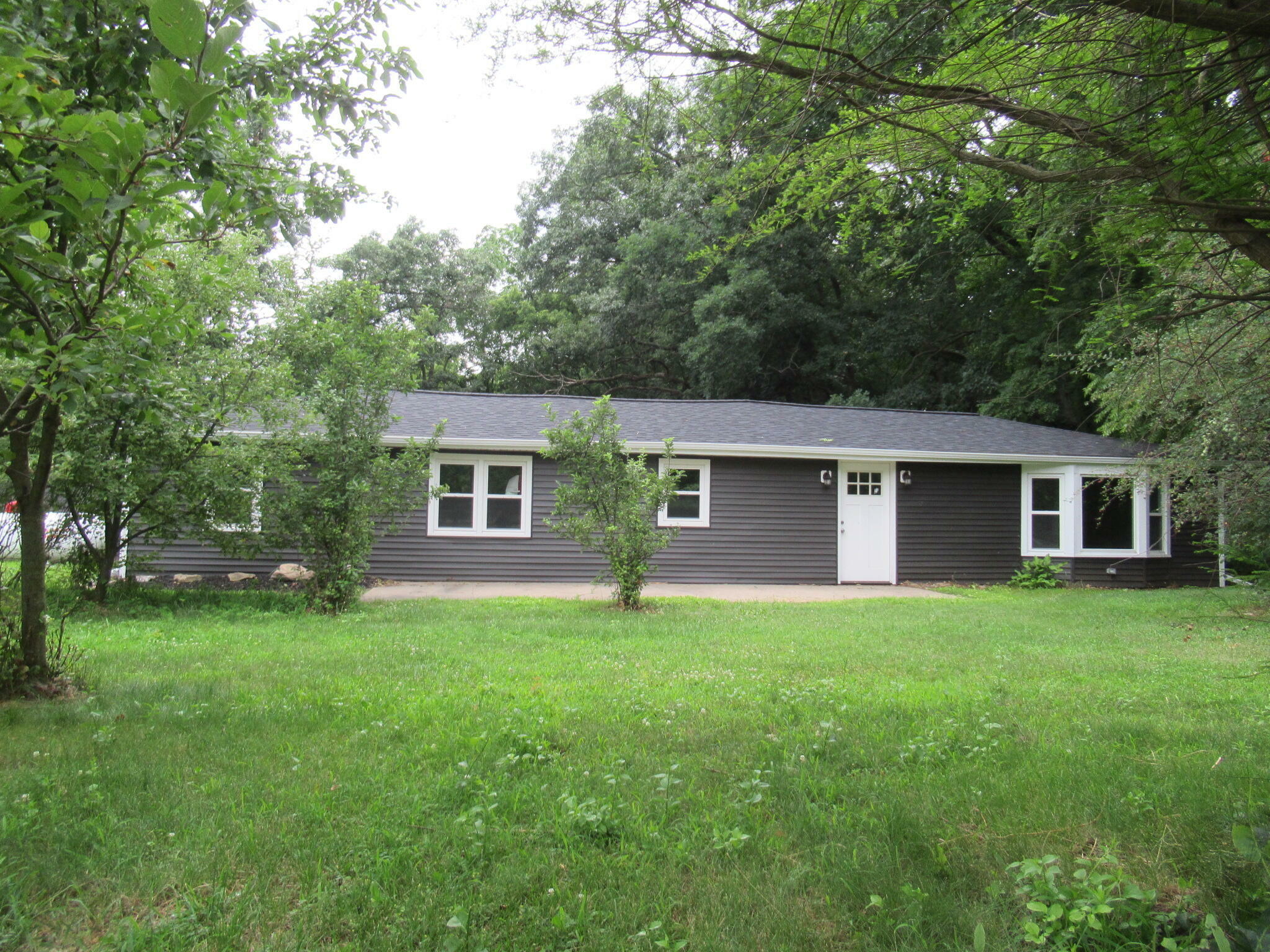 Property Photo:  11160 Moscow Road  MI 49250 