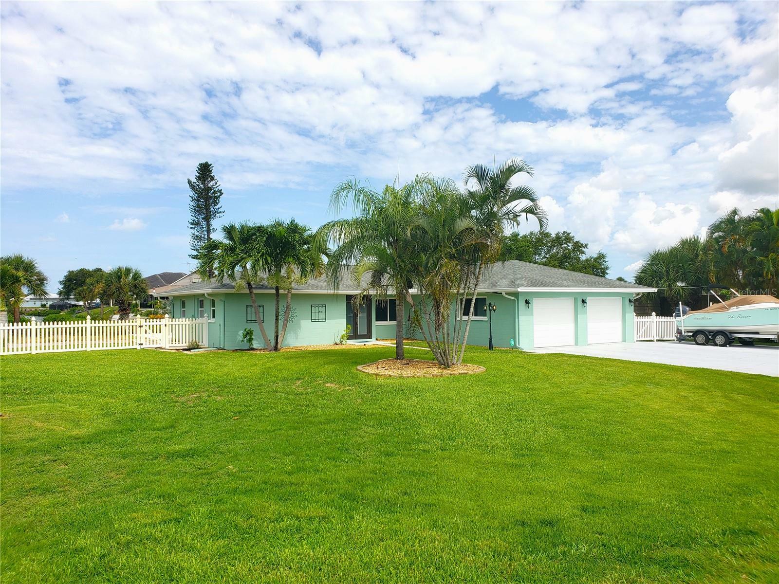 Property Photo:  613 Elba Dr  FL 34275 